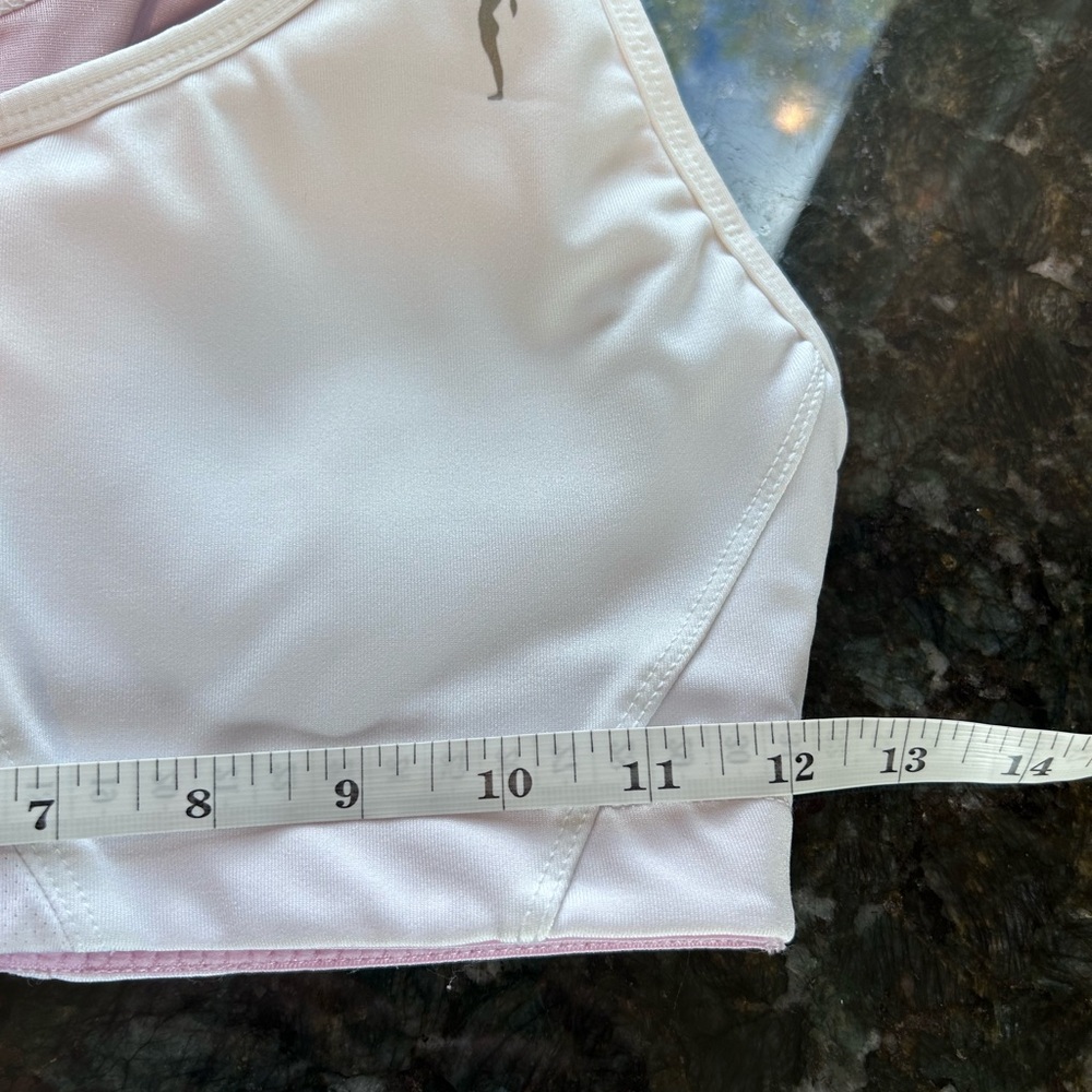 Sturdy Girl High Impact Sports Bra. 34D. Jogging. Running. High impact - Picture 6 of 7